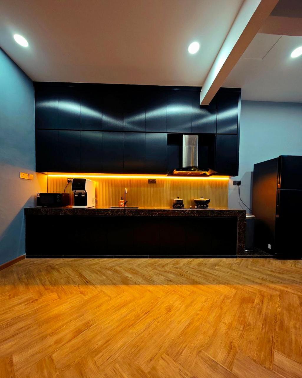 Holiday home Zen At Austin - Sleep 13 Pax-10 Min To Aeon Tebrau *
