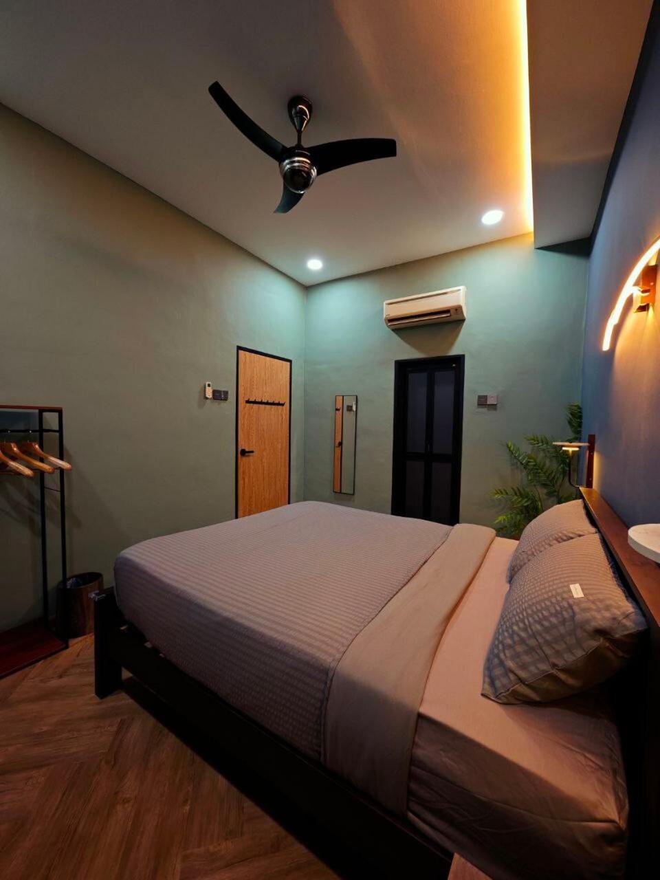 Holiday home Zen At Austin - Sleep 13 Pax-10 Min To Aeon Tebrau Johor Bahru