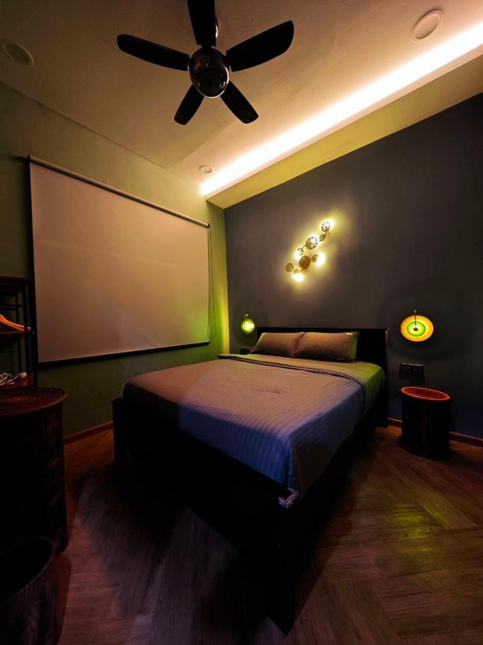 Zen At Austin - Sleep 13 Pax-10 Min To Aeon Tebrau Holiday home