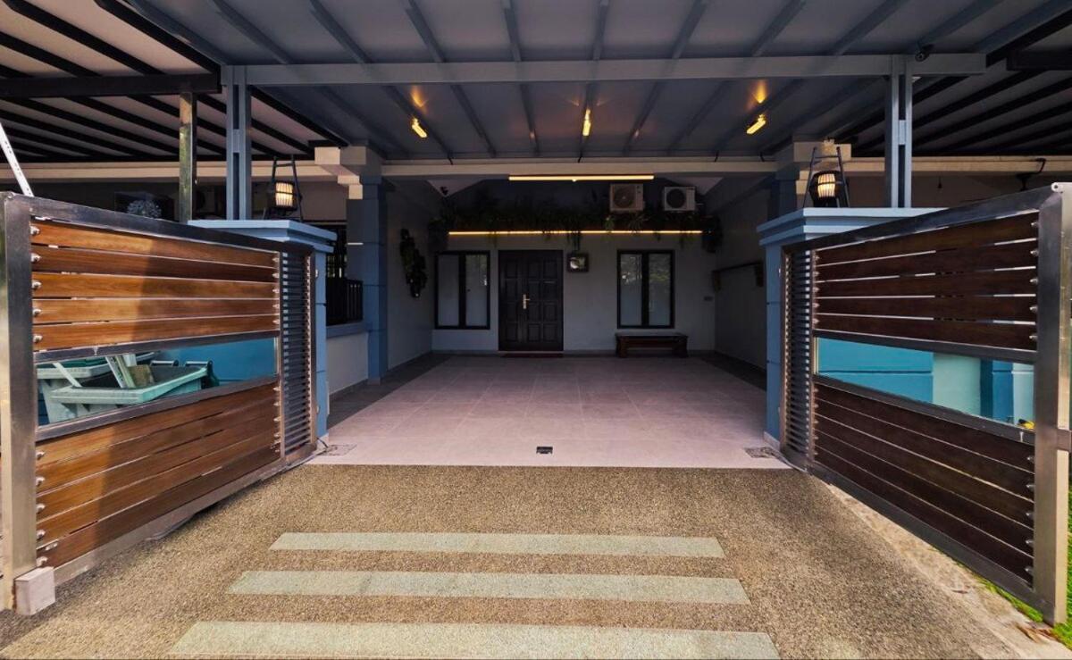Holiday home Zen At Austin - Sleep 13 Pax-10 Min To Aeon Tebrau